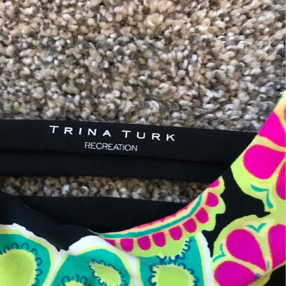 Trina Turk Recreation Sports Bra with ladder Back - Picture 2 of 7